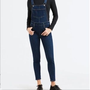 Levi’s Skinny Overalls in dark blue